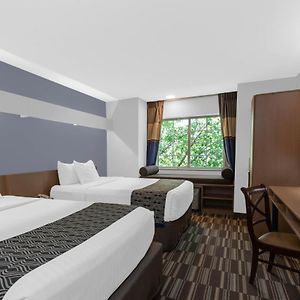 Queen Room Disability Access